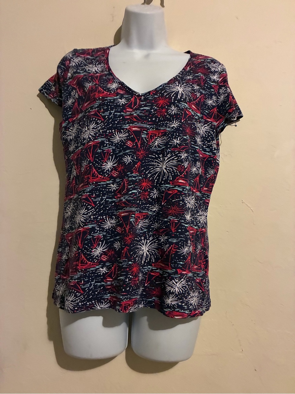Lilly Pulitzer Navy V-Neck Tee with Red & White Firework Sailboat Print